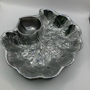 Wilton Armetale Vintage Cabbage Leaf Chip & Dip Serving Bowl